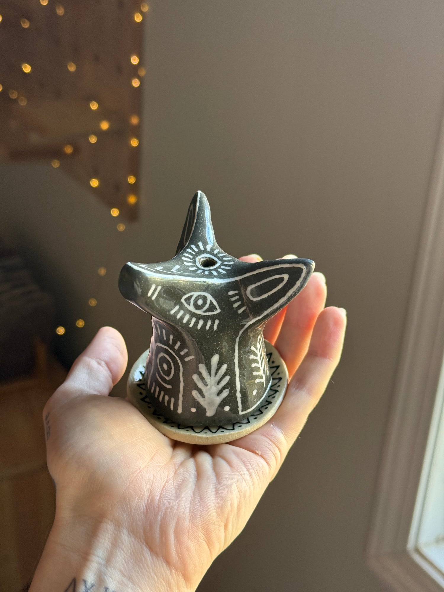 Perro Y Arena Incense Burner