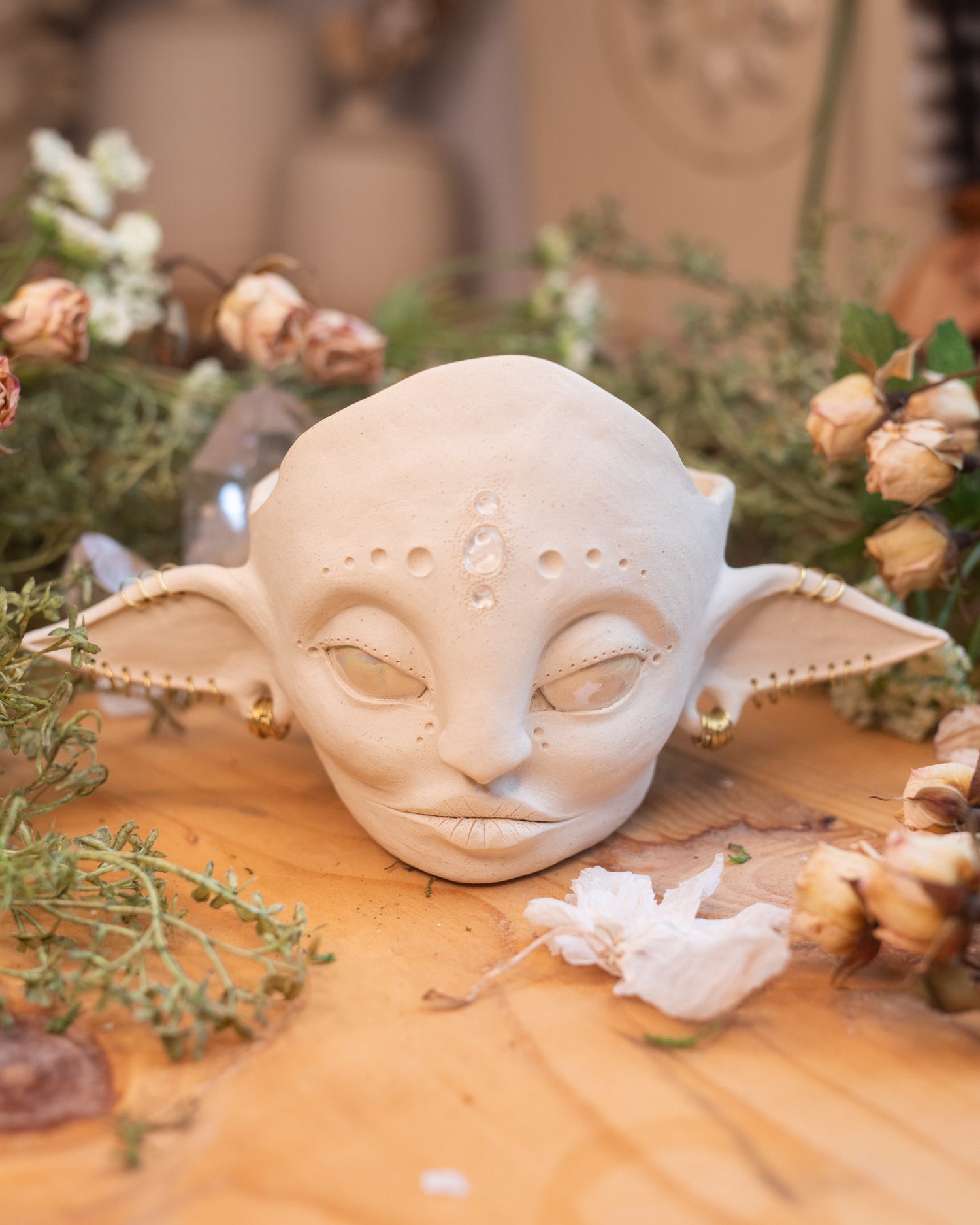 Svanna Thron Fae Planter