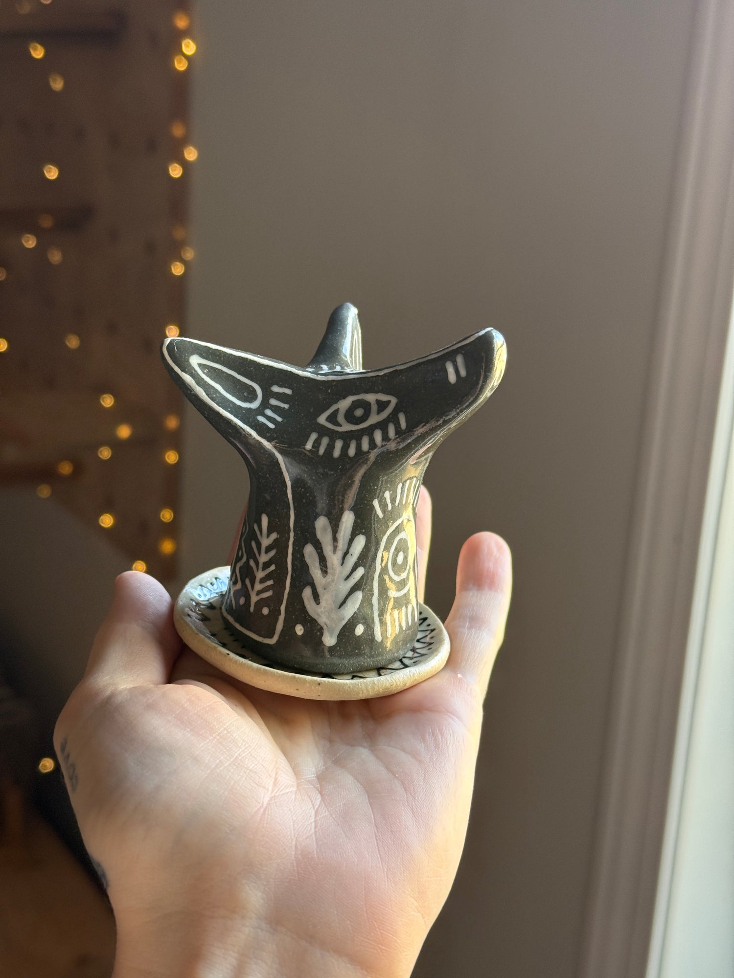 Perro Y Arena Incense Burner