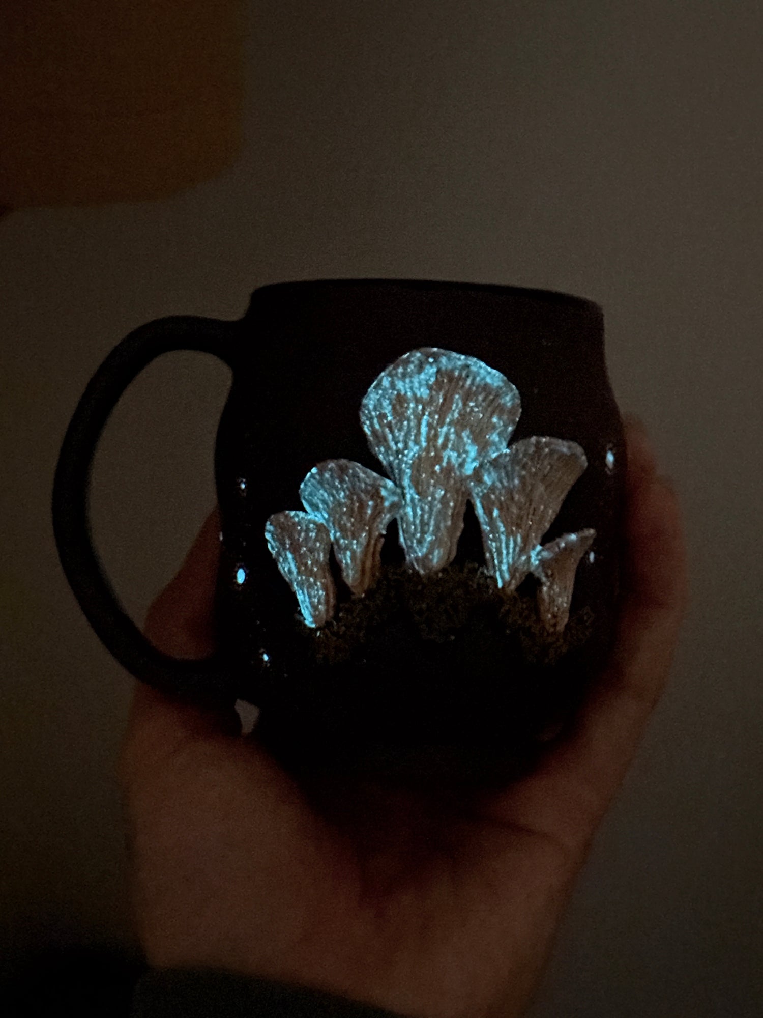 Bioluminescent Mug