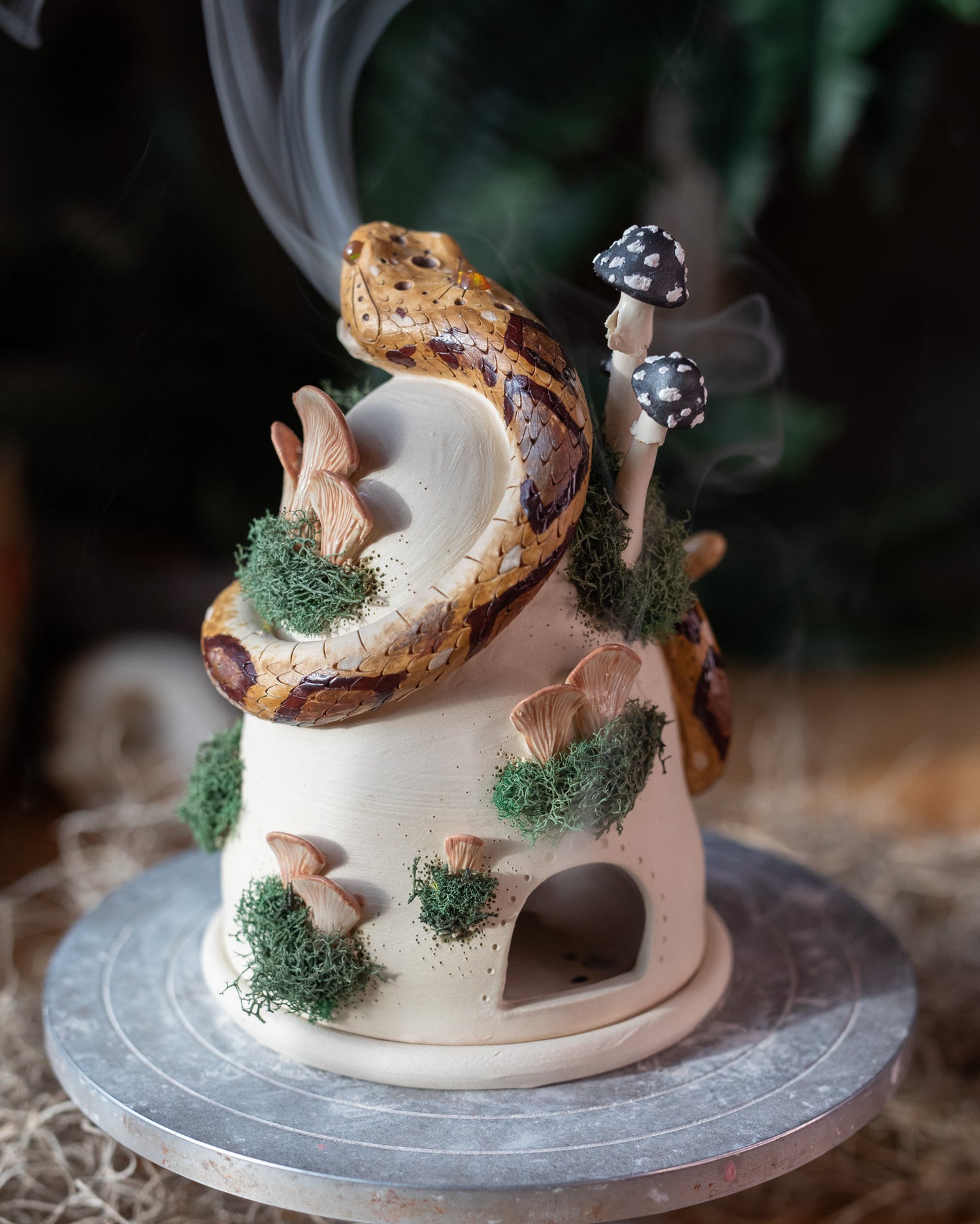 Resourceful Rattlesnake Smoker