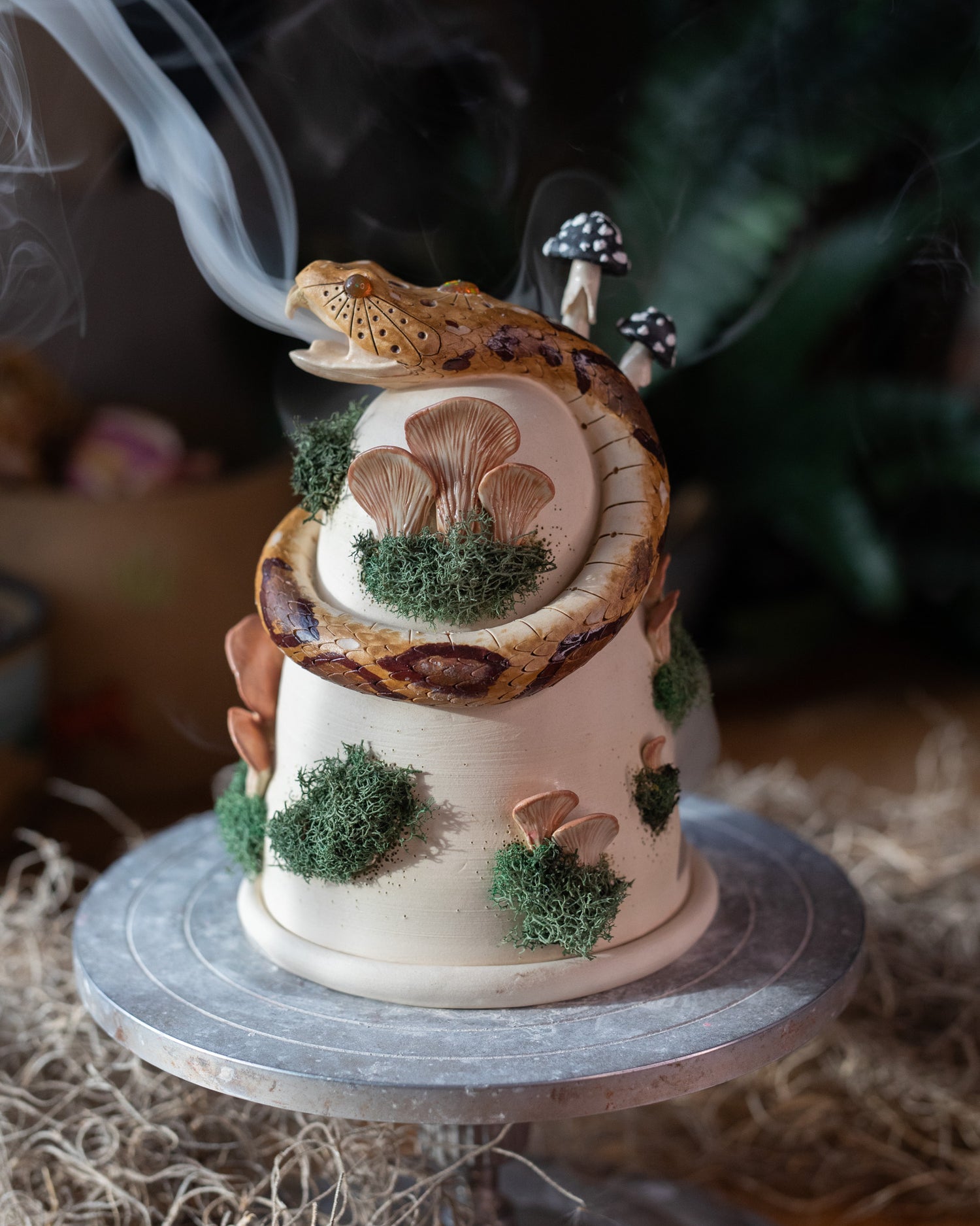 Resourceful Rattlesnake Smoker