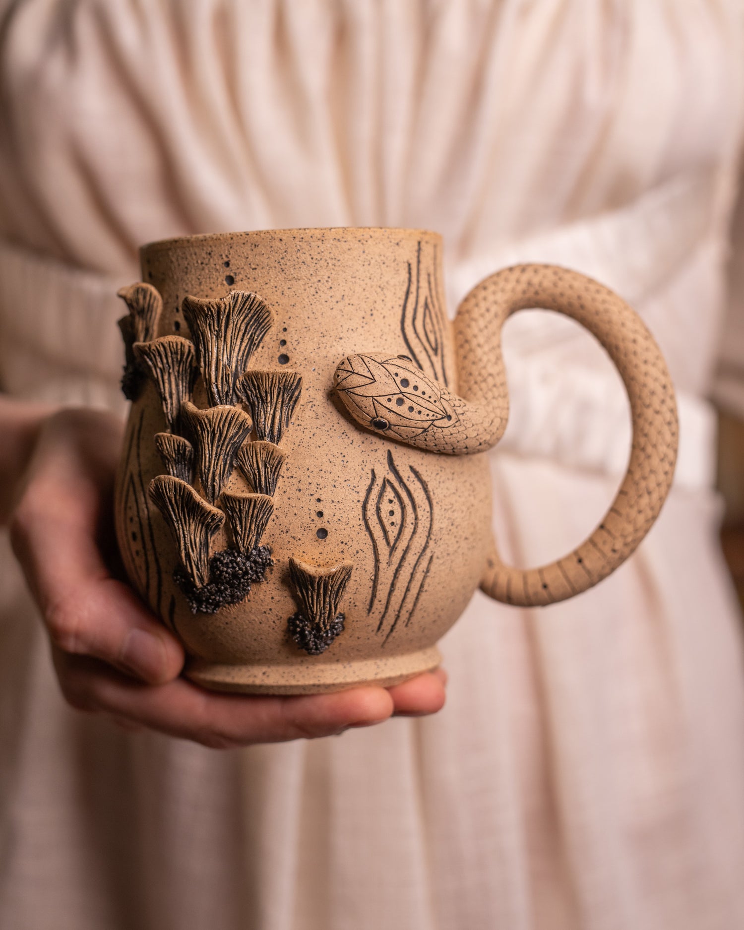 Telepathy Serpent Mug