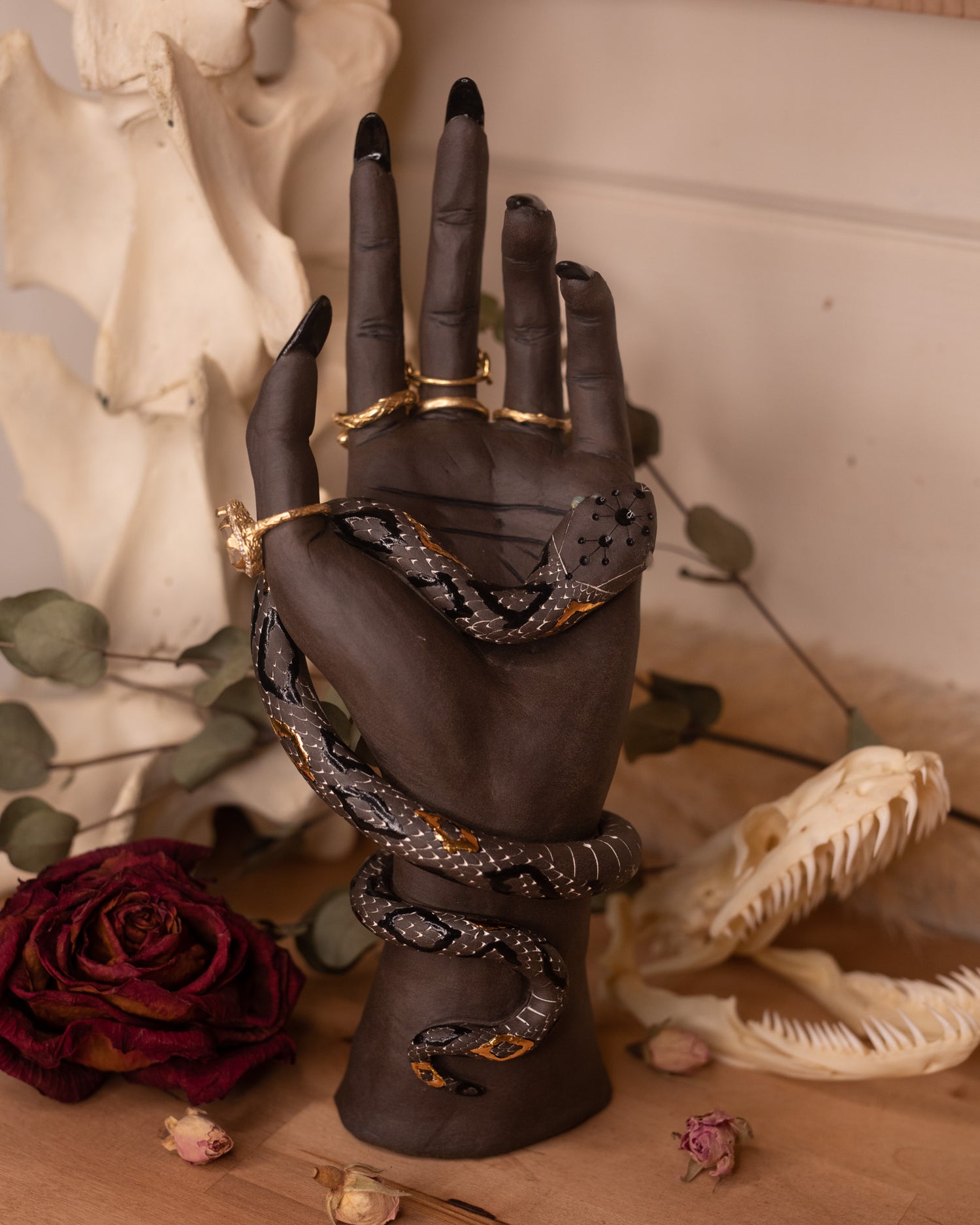 Serpents Seduction Ring Holder*
