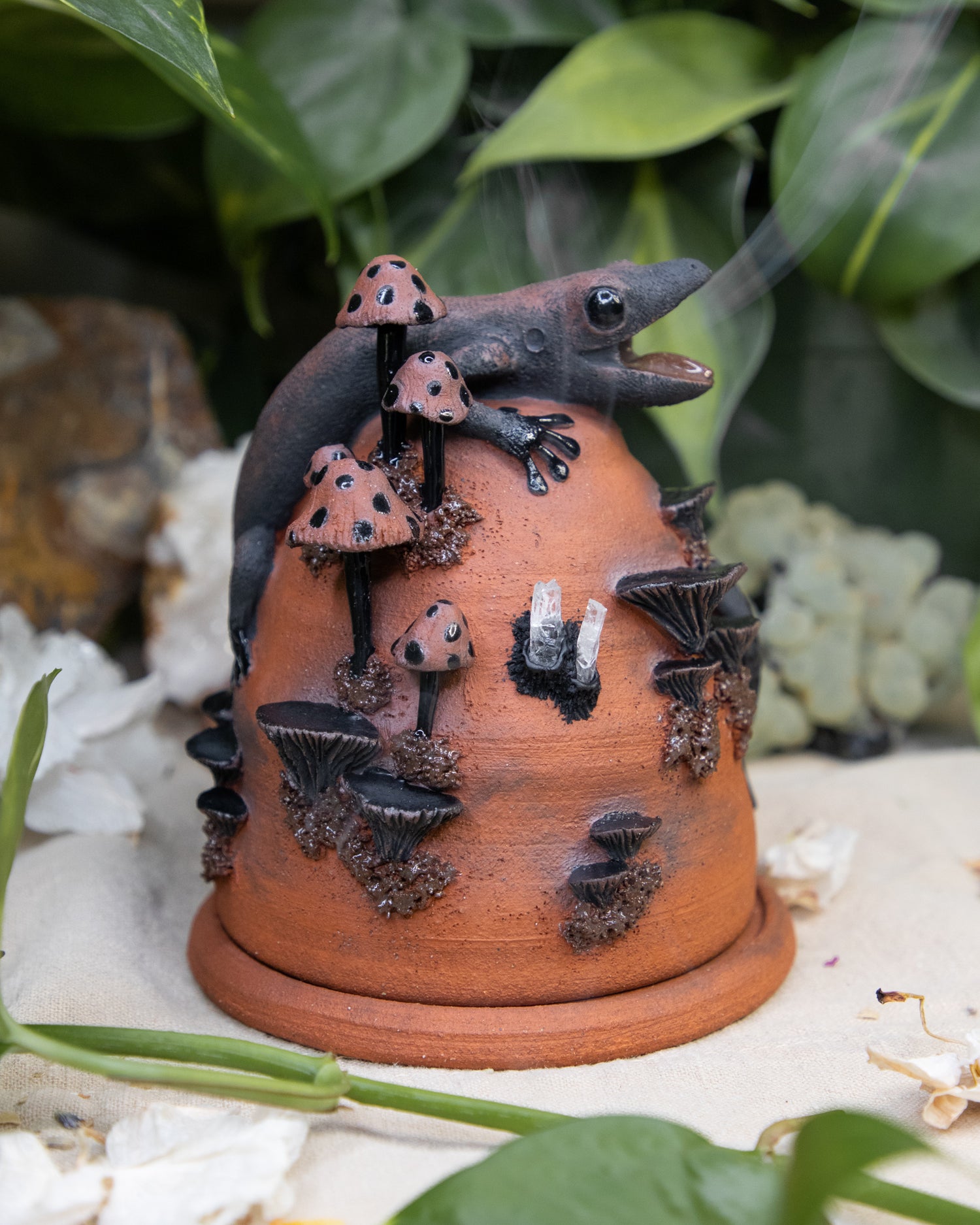Grounded Gecko Smoker