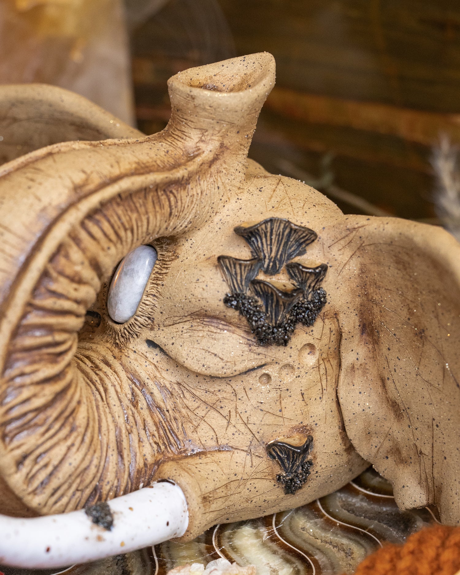 Moon Mama Elephant Smoker